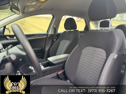 Used 2026 Kia K5 LXS FWD image 13