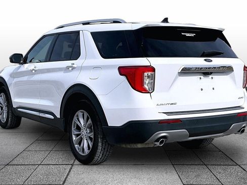 Used 2023 Ford Explorer Limited image 10