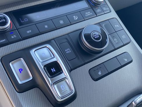 Used 2024 Hyundai Palisade SEL image 28