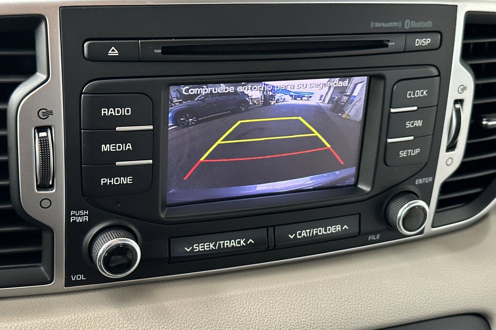 Used 2018 Kia Sportage LX FWD image 19