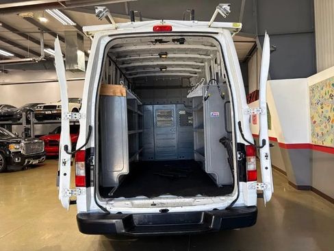 Used 2018 Nissan NV 2500 S RWD image 19