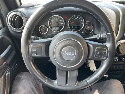 Used 2015 Jeep Wrangler Sport w/ Quick Order Package 24S image 16