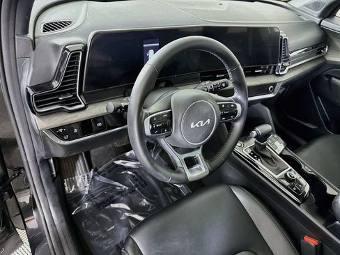 Certified 2025 Kia Sportage X-Line w/ Premium Package AWD/4WD image 20