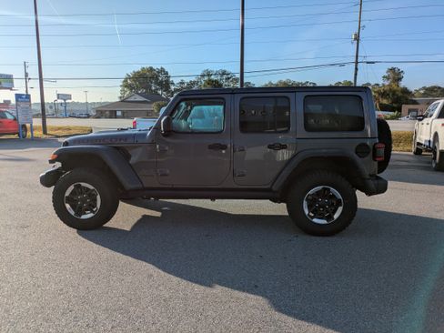 Used 2021 Jeep Wrangler Unlimited Rubicon image 6