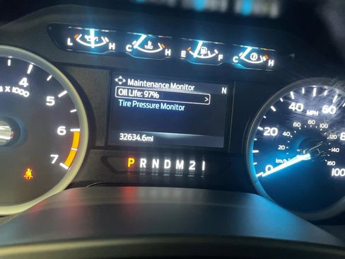 Used 2022 Ford F250 XLT w/ XLT Value Package AWD/4WD image 12
