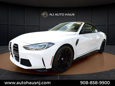 Used 2024 BMW M4 xDrive Competition w/ Executive Package AWD/4WD image 3