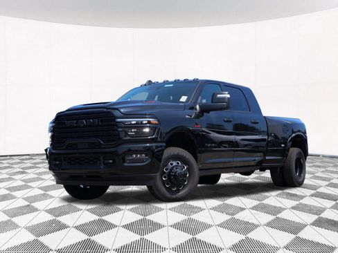 New 2026 RAM 3500 Laramie AWD/4WD image 2