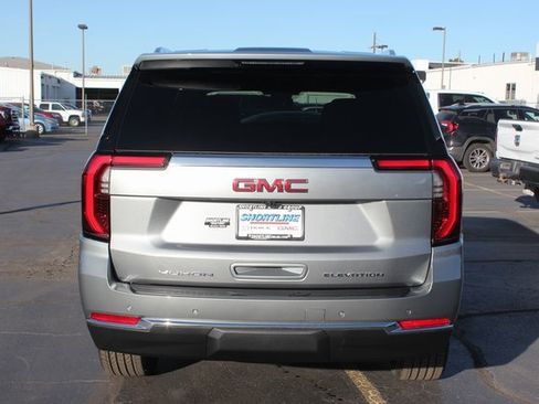 New 2026 GMC Yukon XL Elevation w/ LPO, Floor Liner Package image 12
