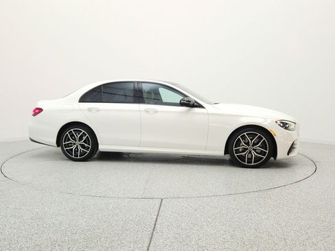 Certified 2023 Mercedes-Benz E 450 4MATIC Sedan image 4