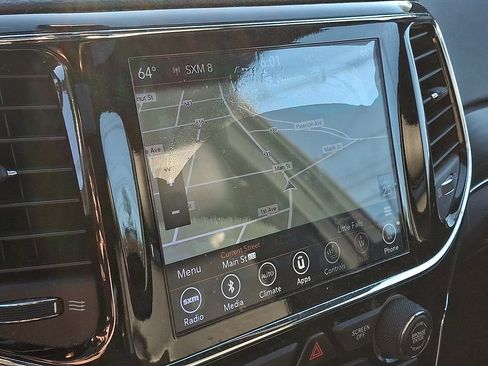Used 2019 Jeep Grand Cherokee Limited AWD/4WD image 12