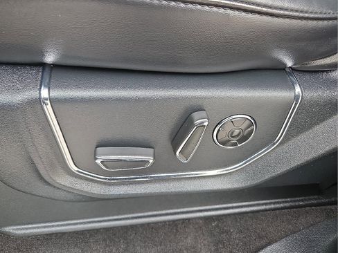 Used 2019 Ford Expedition Platinum RWD image 15