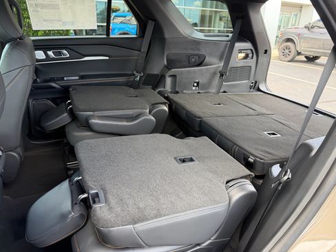 New 2026 Ford Explorer Tremor w/ Tremor Ultimate Package AWD/4WD image 25