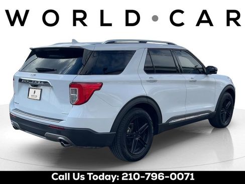Used 2020 Ford Explorer Limited image 3