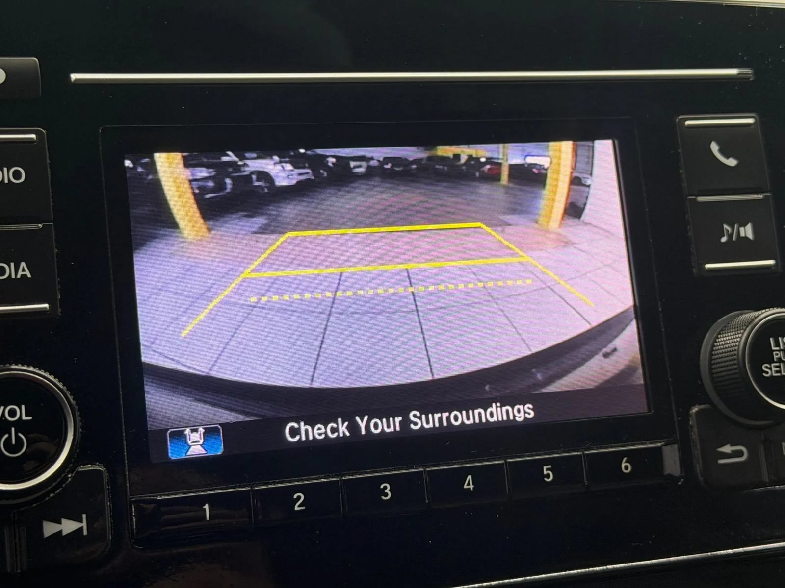 Used 2018 Honda CR-V LX image 28