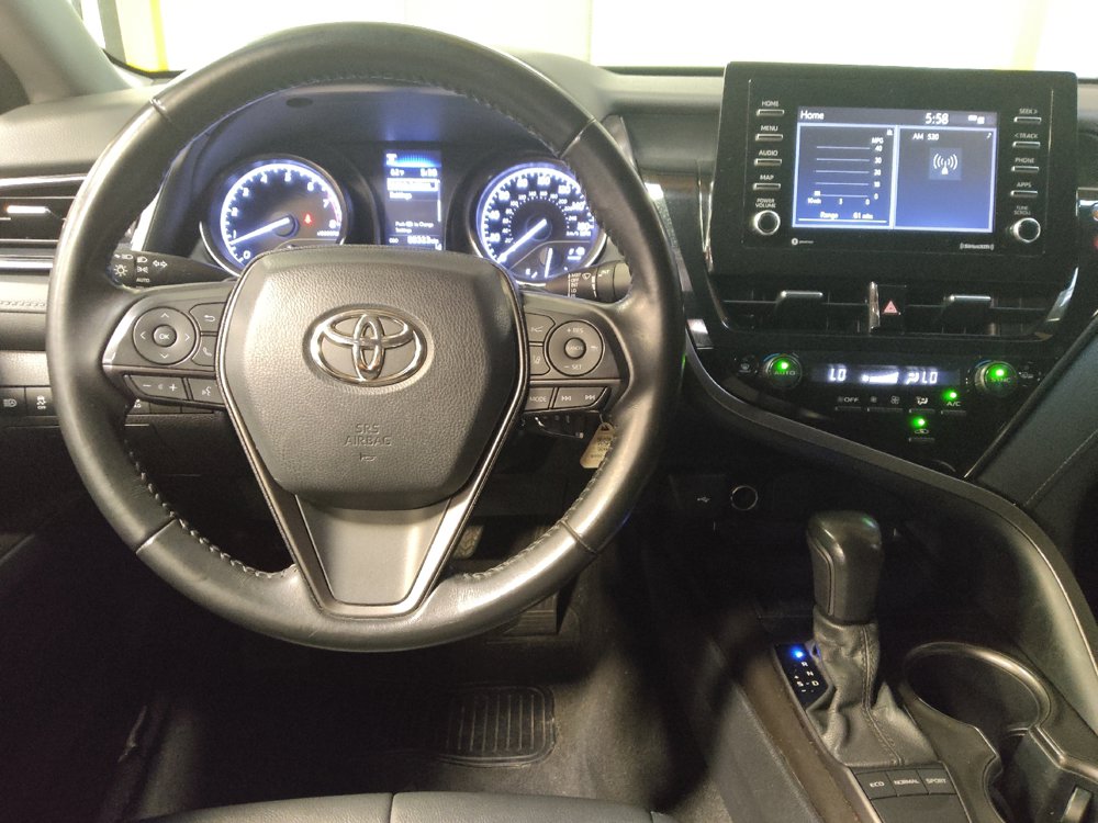 Used 2022 Toyota Camry SE FWD image 22