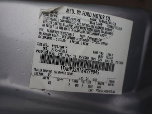 Used 2008 Ford Focus S image 36