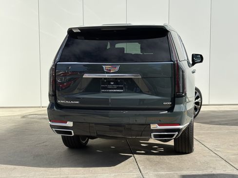 New 2026 Cadillac Escalade Luxury w/ Touring Package image 6