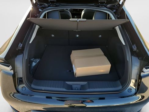 New 2026 Toyota Prius Plug-In Hybrid FWD image 16