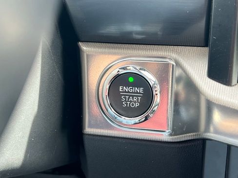Used 2023 Ford F150 Raptor AWD/4WD image 37
