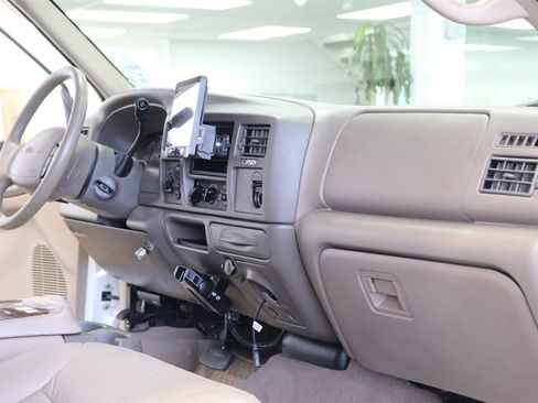 Used 2000 Ford Excursion Limited AWD/4WD image 82