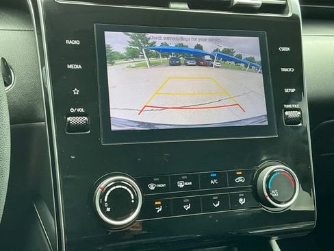 Used 2022 Hyundai Tucson SEL w/ Cargo Package FWD image 11
