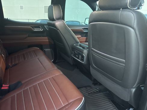 Used 2025 GMC Sierra 1500 Denali Ultimate image 23