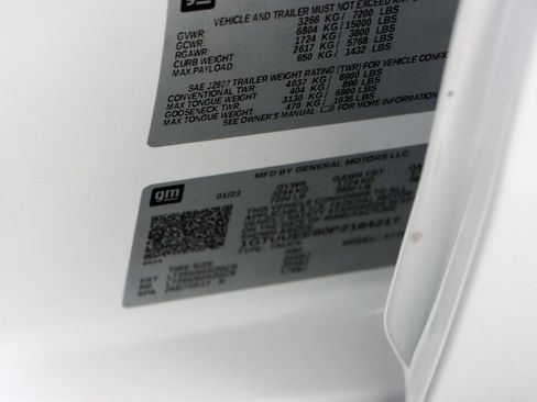 Used 2023 GMC Sierra 1500 AT4 w/ AT4 Premium Package image 35