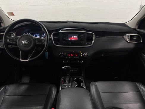 Used 2016 Kia Sorento EX AWD/4WD image 14