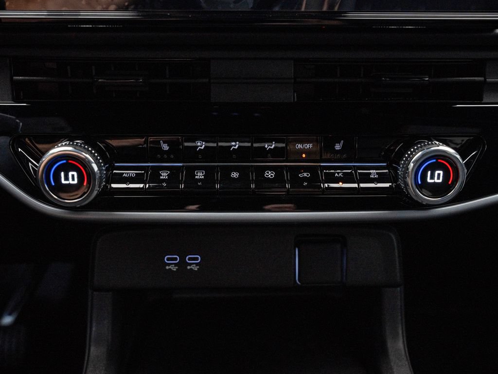 Used 2025 Honda Prologue Touring image 36