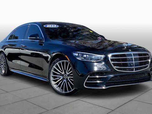 Used 2023 Mercedes-Benz S 580 4MATIC Sedan image 3