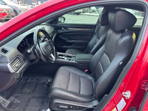Used 2022 Honda Accord Sport image 9