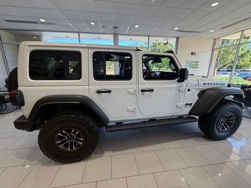 Used 2026 Jeep Wrangler Unlimited Rubicon 392 w/ Quick Order Package 27X Moab AWD/4WD image 9