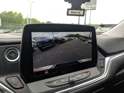 Used 2025 Chevrolet Blazer LT w/ Driver Confidence Package FWD image 16