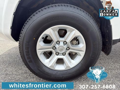 Used 2024 Toyota 4Runner SR5 Premium w/ Moonroof Package AWD/4WD image 9