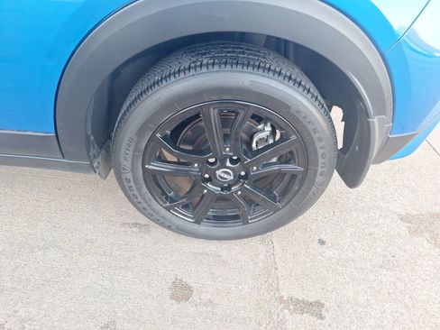 Used 2022 Nissan Kicks SR image 11