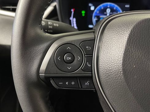 Certified 2025 Toyota Corolla SE FWD image 26