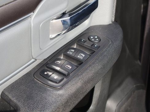 Used 2024 RAM 1500 Classic SLT image 11