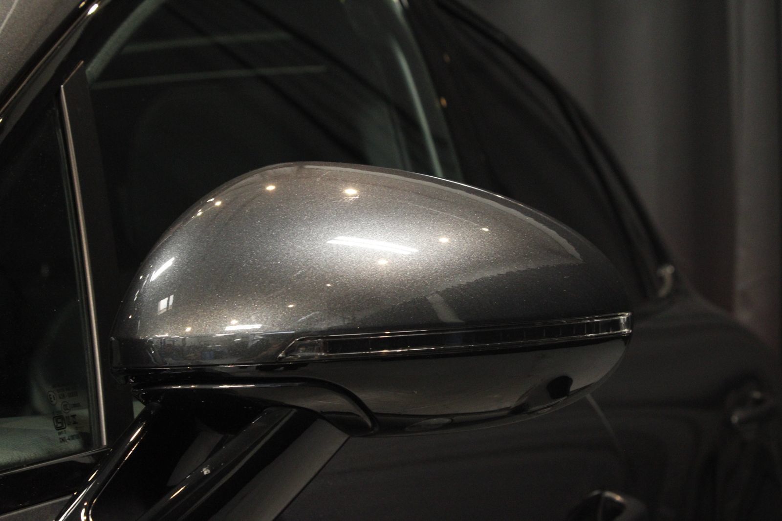 Certified 2026 Porsche Macan AWD/4WD image 14