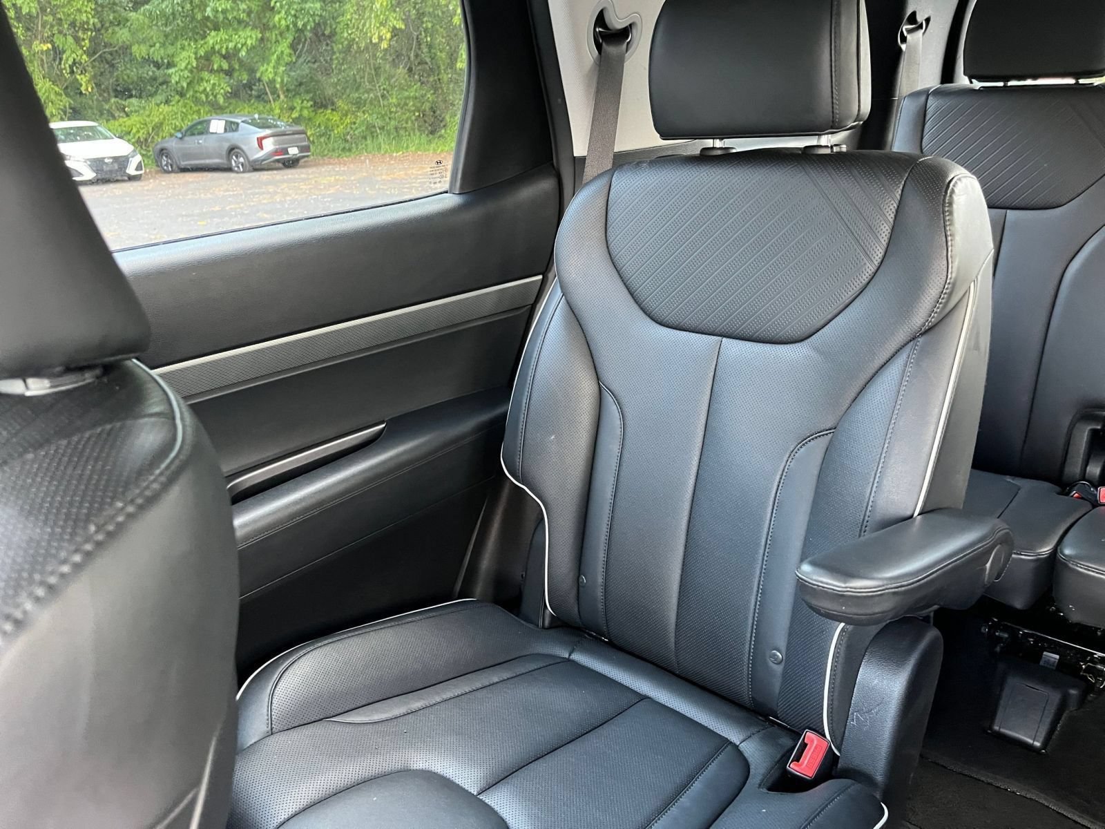 Used 2025 Hyundai Palisade SEL FWD image 46