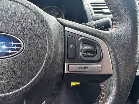 Used 2017 Subaru Crosstrek 2.0i Premium AWD/4WD image 19
