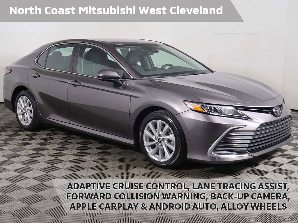 Used 2023 Toyota Camry LE FWD image 1