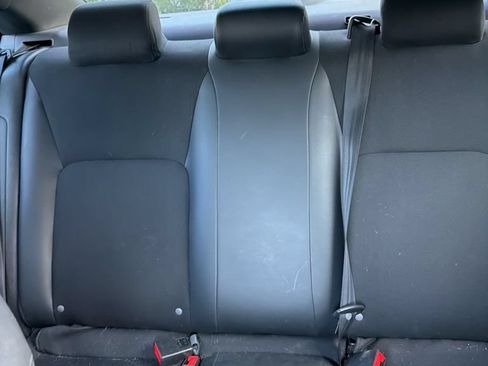 Used 2024 Honda Civic Sport image 12