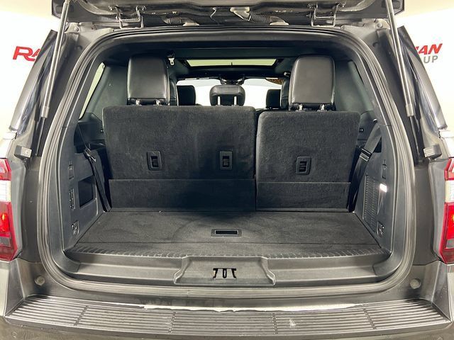 Used 2020 Ford Expedition XLT w/ Equipment Group 201A AWD/4WD image 25