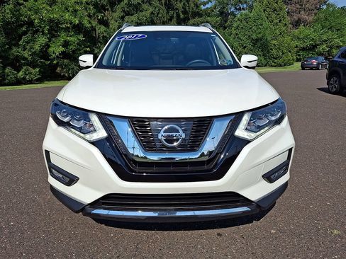 Used 2017 Nissan Rogue SL w/ SL Premium Package AWD/4WD image 5