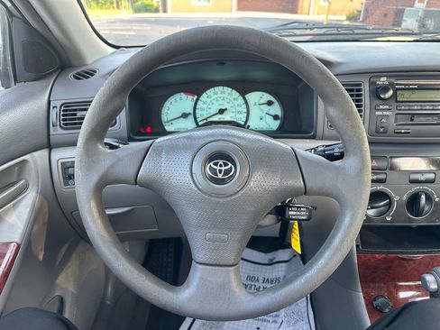 Used 2003 Toyota Corolla LE FWD image 18