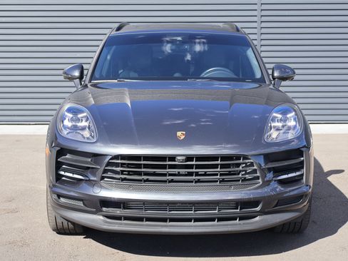 Used 2021 Porsche Macan AWD/4WD image 4