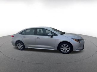 Used 2025 Toyota Corolla LE video 2