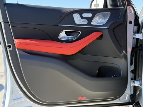 New 2026 Mercedes-Benz GLE 53 AMG 4MATIC Coupe image 15