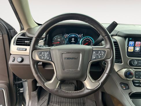 Used 2019 GMC Yukon XL Denali w/ Denali Ultimate Package image 13