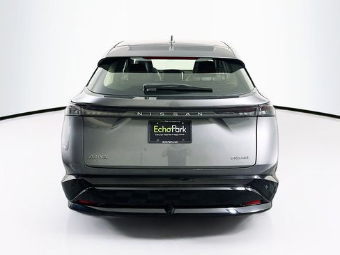 Used 2023 Nissan Ariya FWD image 7